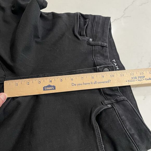 Tahari Jeans Womens SIZE 12/31 Slim Straight Black Denim Midrise EUC - Picture 6 of 7